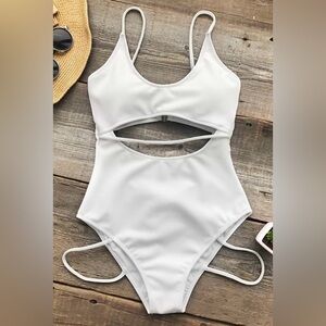 Cupshe White Cutout One-Piece Swimsuit